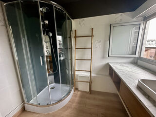  Appartement à louer 2 pièces 60 m²