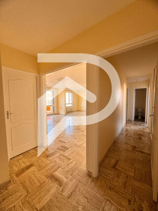  Appartement � louer 4 pi�ces 93 m�