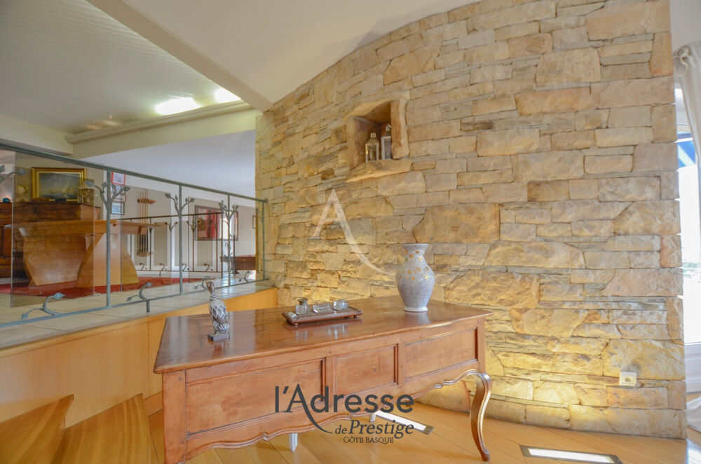 à vendre  Villa Urrugne (64122)