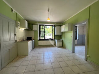  Appartement à louer 3 pièces 65 m²
