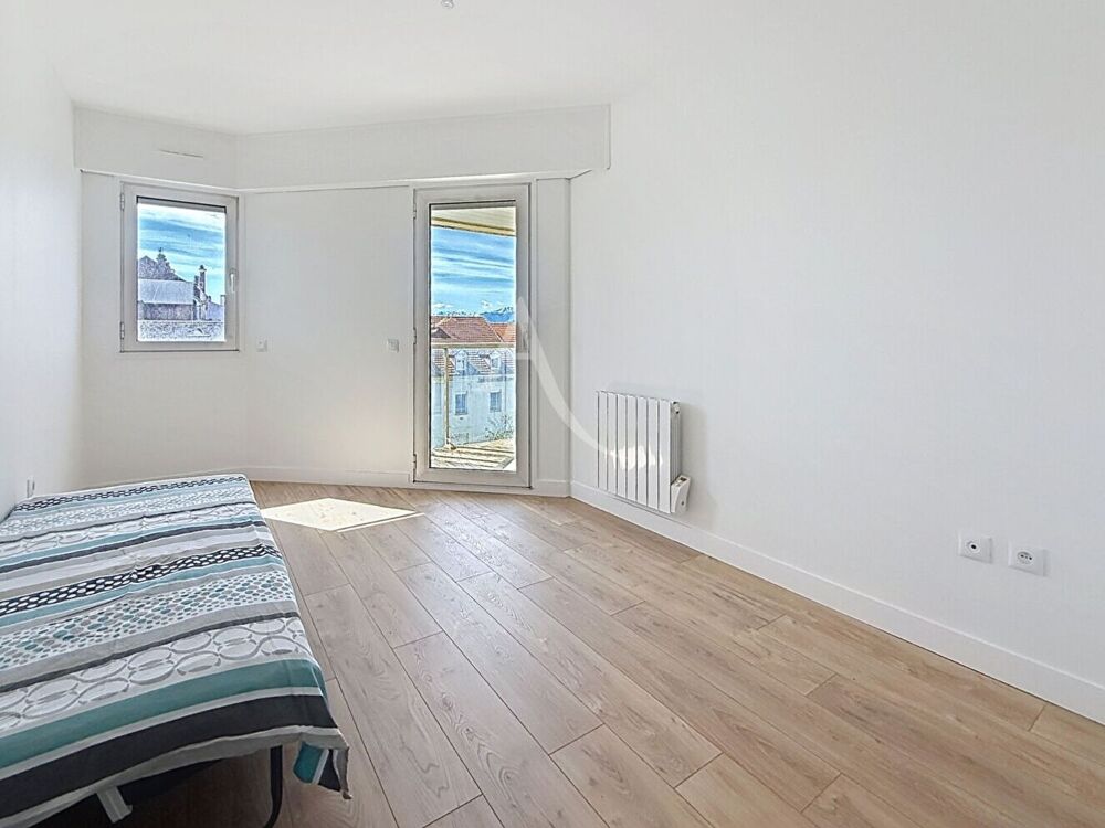 Vente Appartement Hyper centre 2 pièce(s) balcon, parking et cave Pau