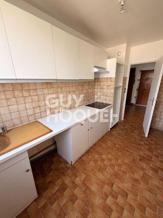  Appartement à louer 3 pièces 67 m²