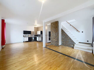  Appartement à vendre 5 pièces 104 m²