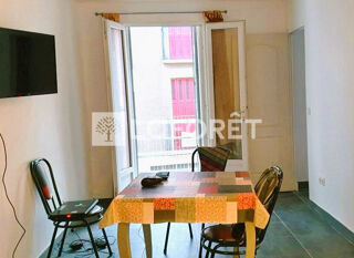  Immeuble à vendre 10 pièces 300 m²