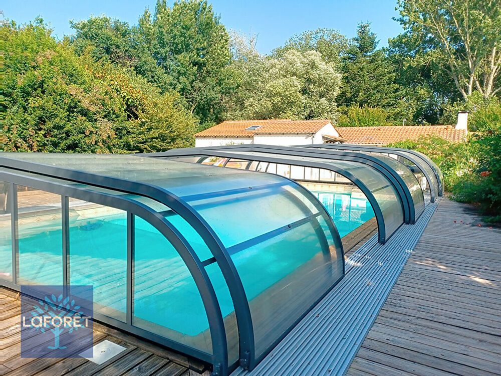 Maison 4 pièces 128 m² · à Soullans · 128 m² · 342 000 €
