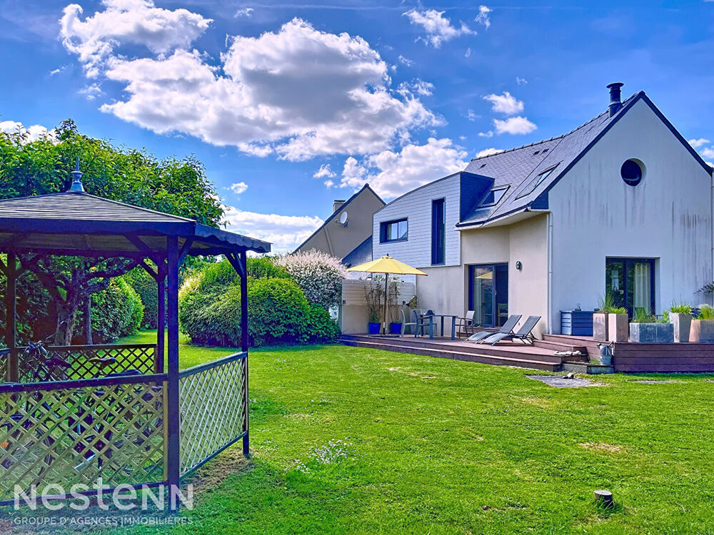 Maison 8 pièces 200 m² · à Clohars Carnoet · 200 m² · 624 000 €