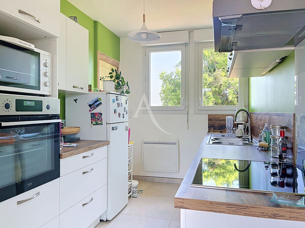 Vente Maison Joli Pavillon rénovée avec longère à réhabiliter Ombree d anjou