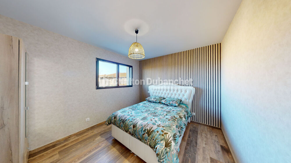  vendre  Maison Commelle-Vernay (42120)