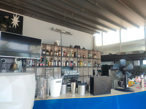   Fonds de commerce brasserie en front de mer au Cros  Cagnes sur Mer 