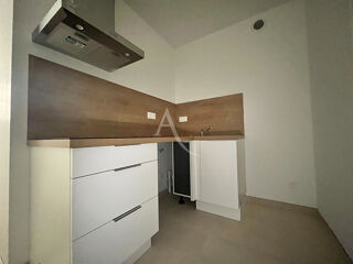  Appartement à louer 1 pièce 19 m²