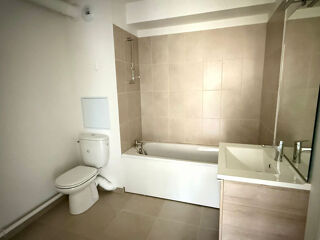  Appartement à louer 2 pièces 47 m²