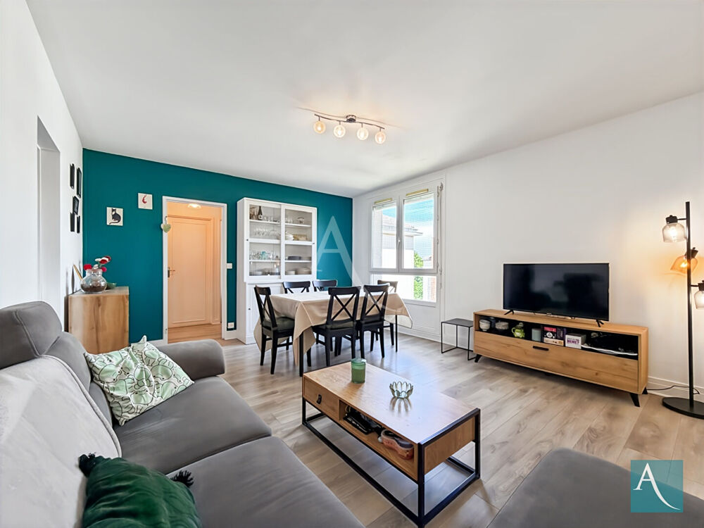 Appartement 2 pièces - 50 m² - Dernier étage, calme, cave - Brétigny-sur-Orge 91220