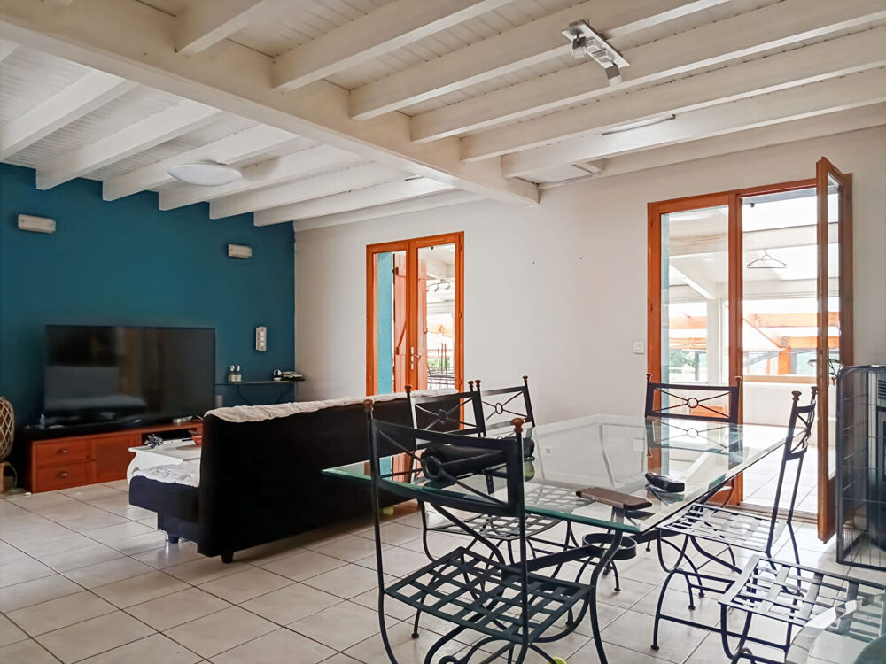 Maison contemporaine 5 pièces à vendre à Saint Sever HAUT- 220 560