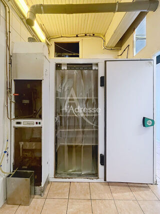   RARE ! LOCAL MÉTIERS DE BOUCHE 100 M² ? 3 CHAMBRES FROIDES ? LE KREMLIN-BICÊTRE Le kremlin bicetre