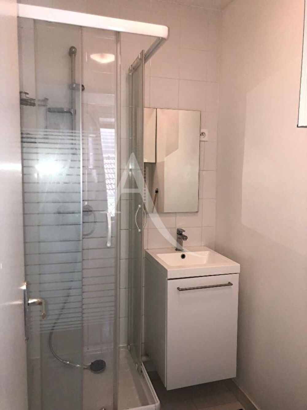 Location Appartement Appartement Aubervilliers 2 pièce(s) 32.60 m2 Aubervilliers