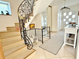  Maison � vendre 8 pi�ces 189 m�