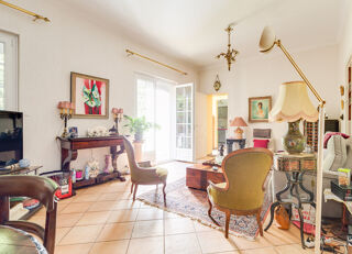  Maison à vendre 10 pièces 200 m²