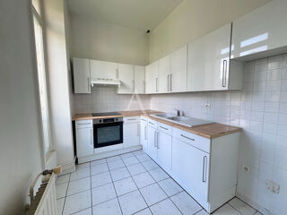  Appartement à louer 1 pièce 31 m²