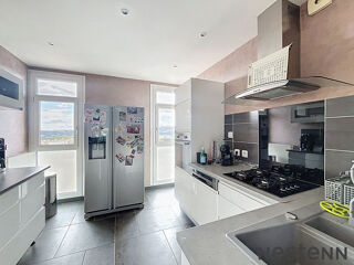  Appartement  vendre 4 pices 84 m