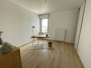  Appartement � vendre 4 pi�ces 92 m�