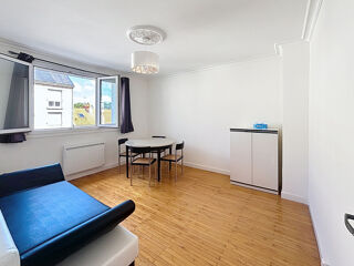  Appartement à louer 2 pièces 41 m²