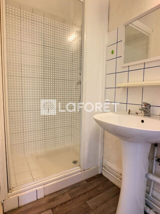  Appartement à louer 1 pièce 33 m²