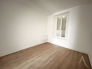  Appartement à louer 1 pièce 25 m²
