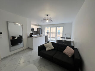  Appartement à louer 3 pièces 63 m²