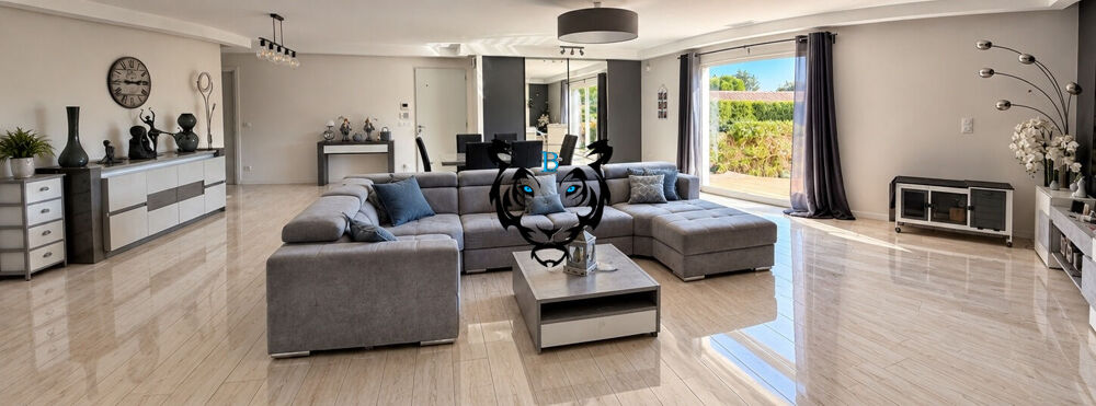 Maison contemporaine à Roquebrune sur Argens