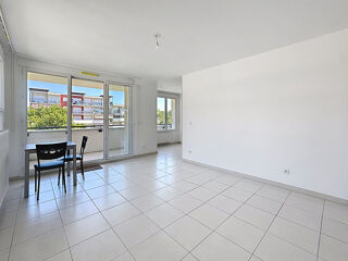  Appartement à vendre 4 pièces 82 m²