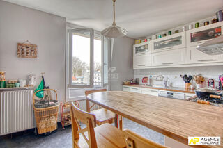  Appartement � vendre 7 pi�ces 139 m�