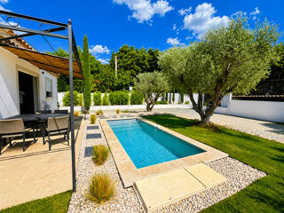  Maison à louer 4 pièces 180 m²