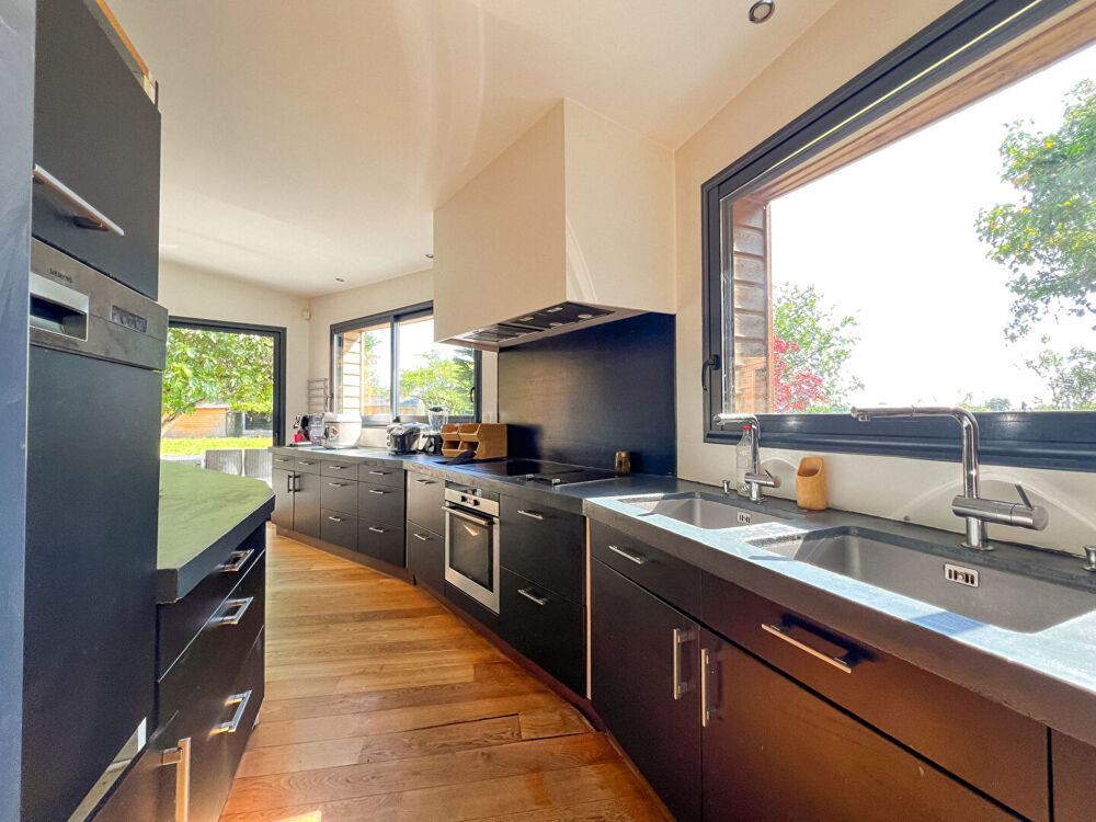 � vendre  Maison Cantenay-�pinard (49460)