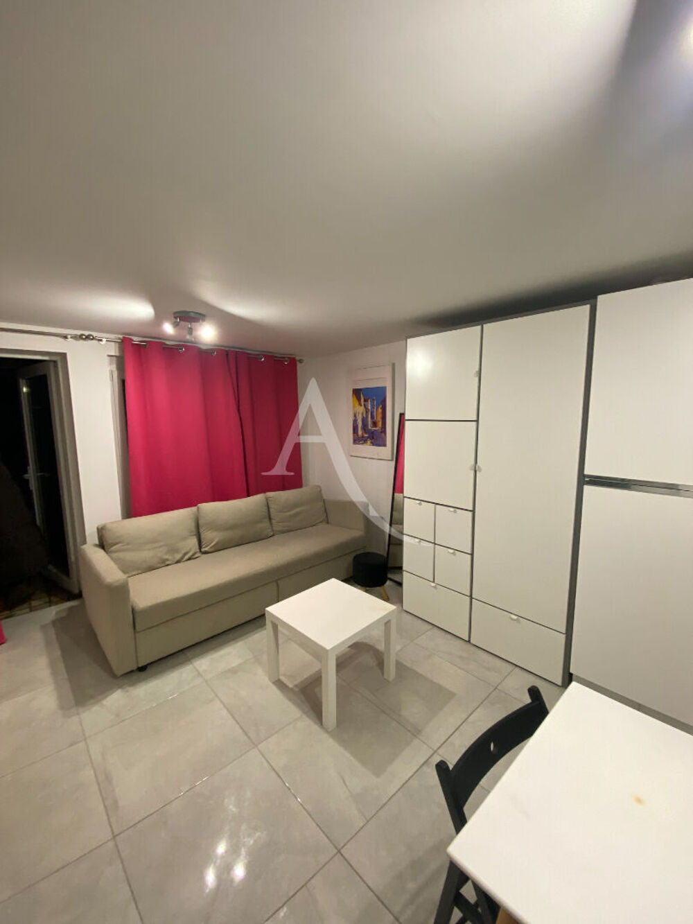Location Appartement Appartement meubl Le Blanc Mesnil 1 pice(s) 24.62 m2 Le blanc mesnil