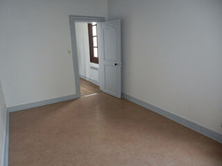  Appartement à louer 2 pièces 62 m²