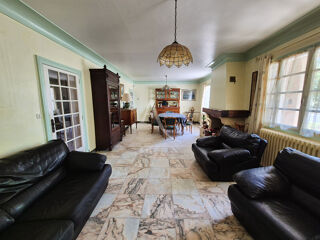  Maison  vendre 6 pices 200 m