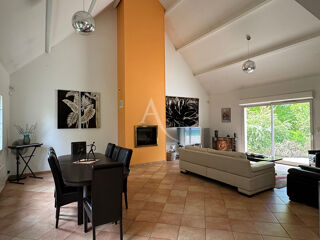  Maison � vendre 7 pi�ces 220 m�