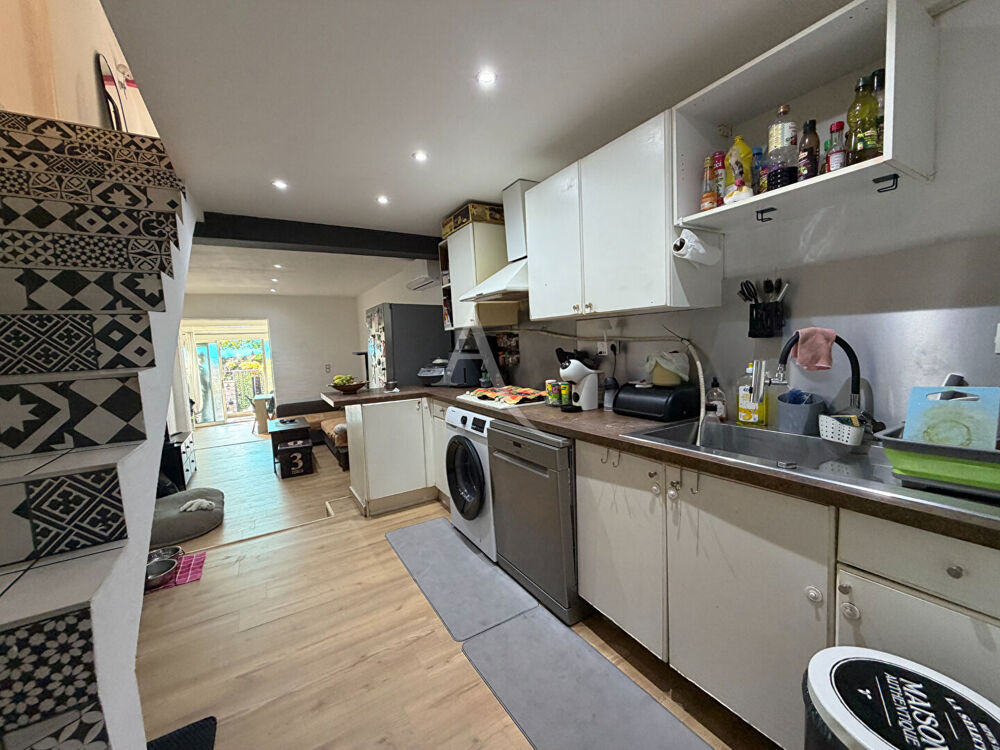 Vente Appartement Hyeres Appartement en duplex de 62.19 m², 2 chambres et 4 parkings Hyeres