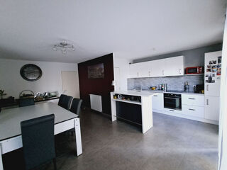  Appartement � vendre 3 pi�ces 75 m�