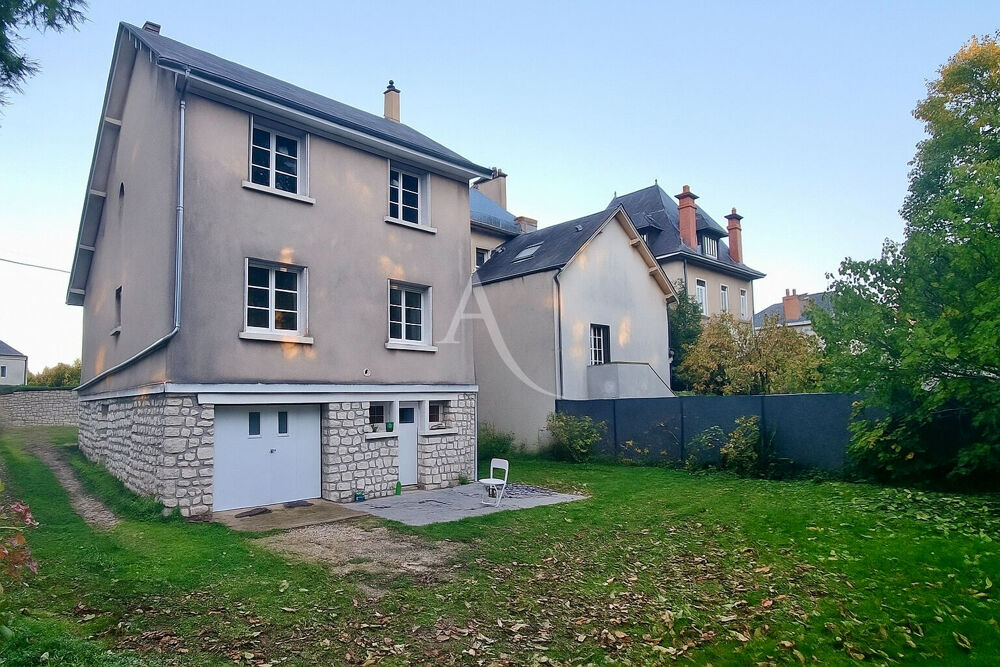 MAISON DE VILLE 114 m2 HABITABLE.
