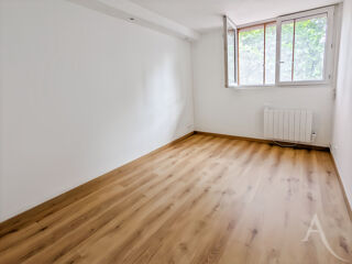  Appartement à louer 4 pièces 67 m²