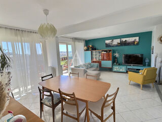  Appartement � vendre 5 pi�ces 89 m�