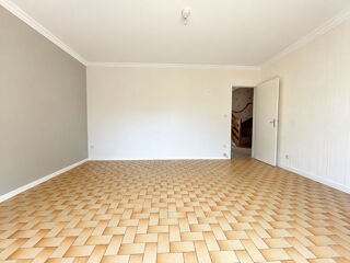  Maison à louer 4 pièces 75 m²