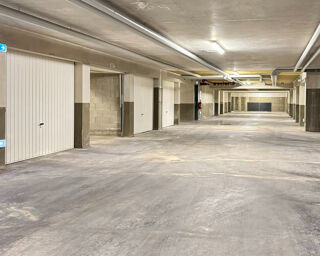 Parking / Garage � louer  Hoenheim
