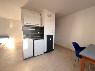  Appartement à louer 1 pièce 26 m²