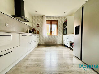  Maison  vendre 4 pices 77 m