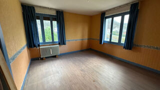 Immeuble  vendre 12 pices 275 m