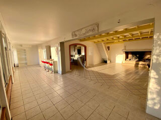 Maison  vendre 6 pices 160 m