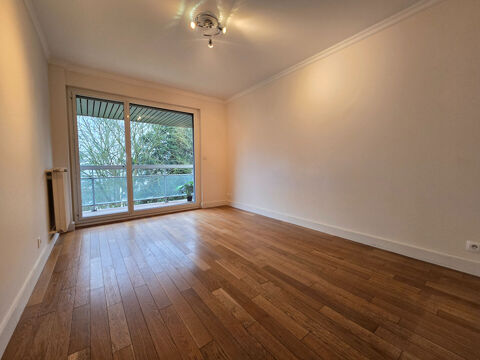  Appartement � louer 4 pi�ces 93 m�