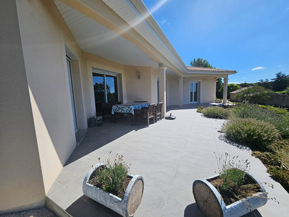 Vente Maison Maison Notre Dame De Sanilhac 4 pièce(s) 130 m2 Notre dame de sanilhac